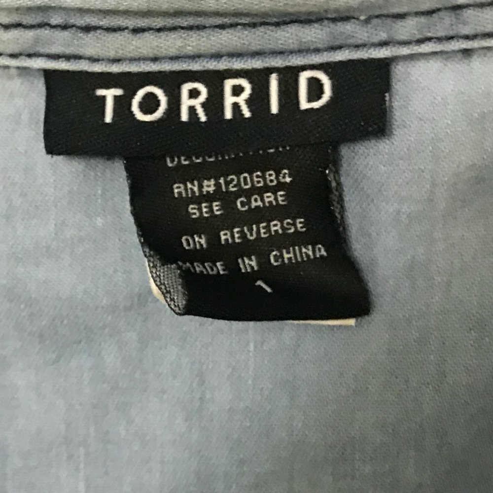 Torrid Top - Picture 3 of 5